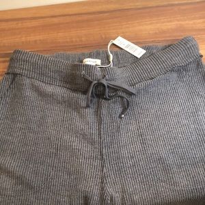 Max Studio Ribbed casual pants. Size L